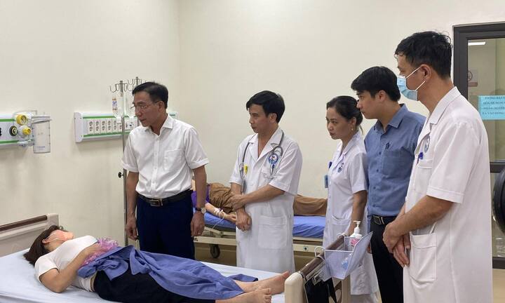 Vụ hàng trăm công nhân Công ty Shinwon nghi bị ngộ độc: Bộ Y tế chỉ đạo nóng