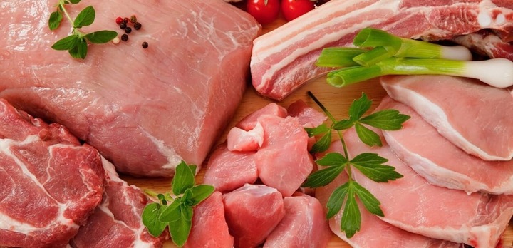 Bí quyết đánh bay mùi hôi thịt heo hiệu quả