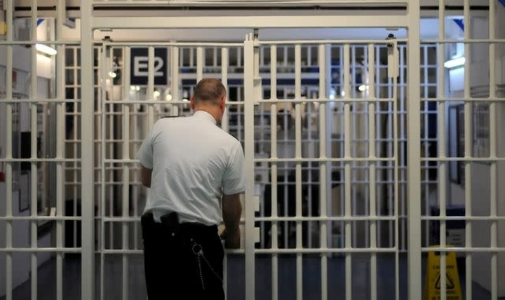 Chính phủ Anh thả tù nhân trước thời hạn, giảm áp lực cho các trại giam quá tải