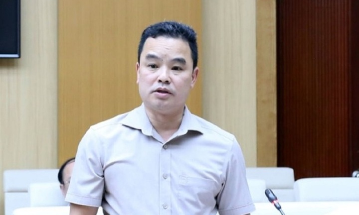 Tạm giữ Giám đốc Khu di tích lịch sử Đền Hùng