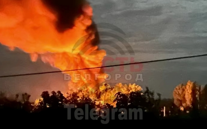 Ukraine tập kích quy mô lớn vào Nga, hơn 100 UAV và USV được huy động