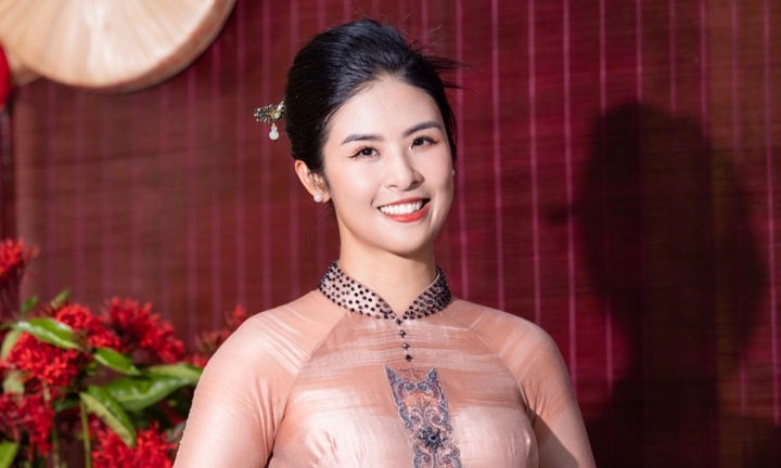 Hoa hậu Ngọc Hân rời ghế Phó Tổng giám đốc Ninh Vân Bay