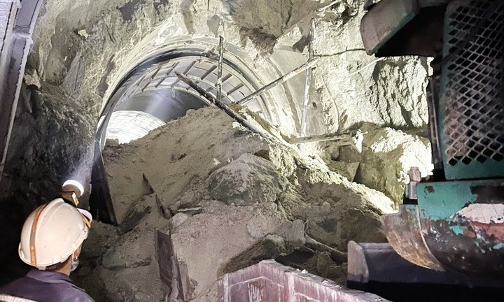 Nghiên cứu bơm bê tông khắc phục sạt lở hầm đường sắt Chí Thạnh