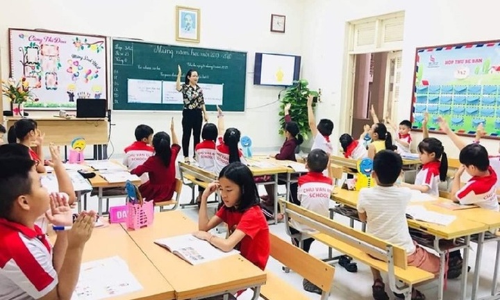 Vụ học sinh lớp 1 thi viết bài luận về sách: Điều chỉnh như thế nào?