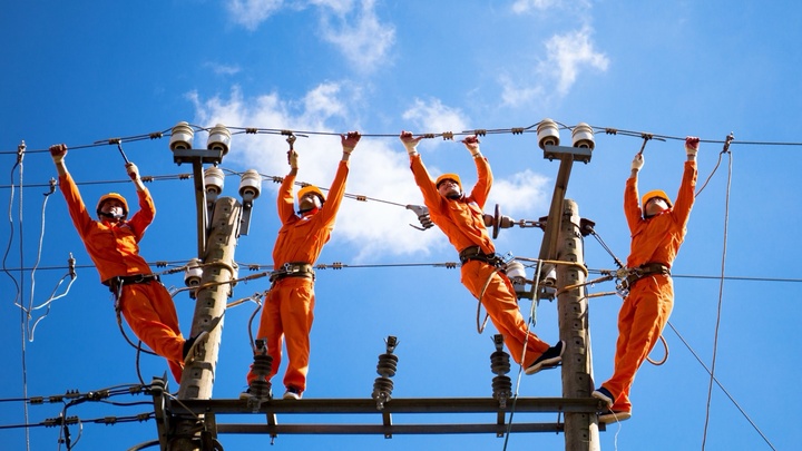 Thủ tướng yêu cầu điều hành giá điện theo lộ trình, không 