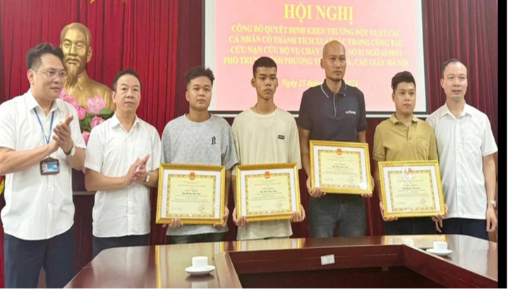 Vụ cháy nhà trọ 14 người tử vong: Khen thưởng 4 