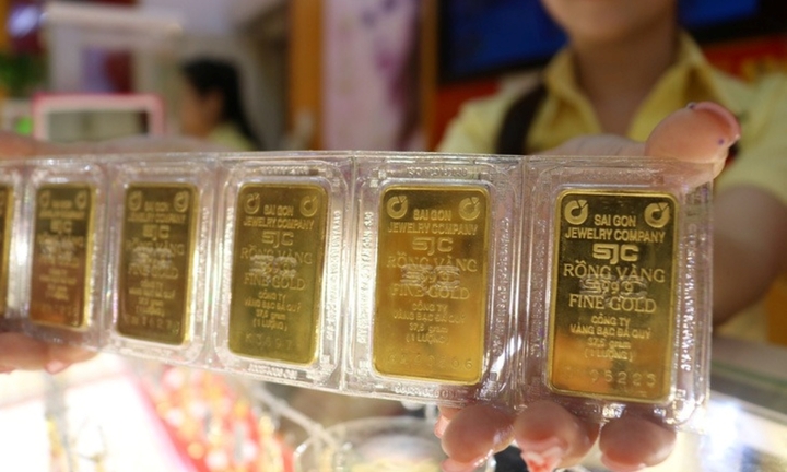 Ngân hàng Nhà nước dừng đấu thầu vàng miếng