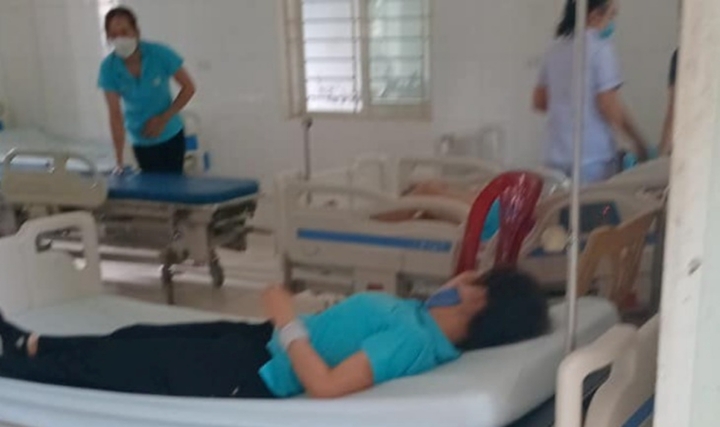 Hơn 70 công nhân Công ty may Việt Nhật nhập viện sau bữa ăn trưa