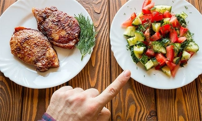 Người ăn thịt hay ăn chay khỏe mạnh hơn?