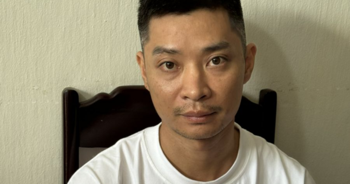 Cần tiền trả nợ, người đàn ông lên kế hoạch lừa hàng trăm “dân chơi hàng nóng”