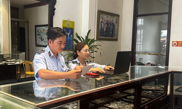 Thái Bình: Phạt hành chính 60 triệu đồng đối với 2 doanh nghiệp kinh doanh vàng