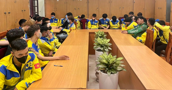 Triệu tập 100 tài xế xác minh vụ 