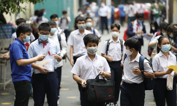 Trường chuyên đầu tiên tại Hà Nội công bố điểm chuẩn tuyển sinh vào lớp 10