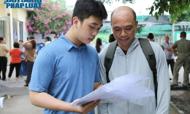 Đáp án chính thức môn Tiếng Anh vào 10 năm 2024 do Sở GD&ĐT Hà Nội công bố