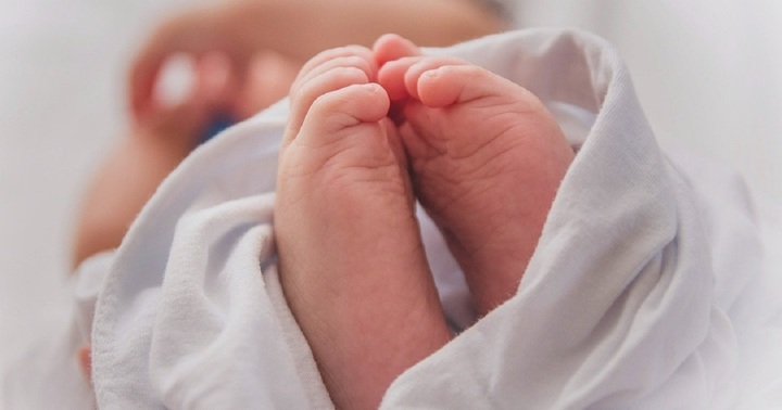 Sự thật chuyện sản phụ ở Hà Nội sinh con 