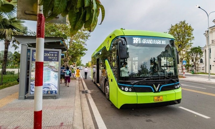 Di chuyển tiện lợi, văn minh, cư dân “quên” khái niệm về khoảng cách