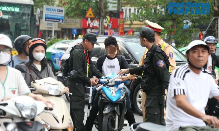 5 tổ công tác đặc biệt xử lý gần 3.000 trường hợp vi phạm giao thông