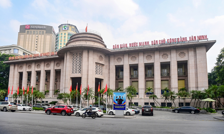 Tăng trưởng tín dụng nửa đầu năm 2024 đạt 3,79%