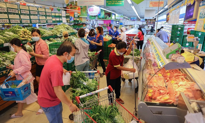 Hà Nội triển khai kế hoạch bảo đảm cân đối cung - cầu hàng hóa thiết yếu