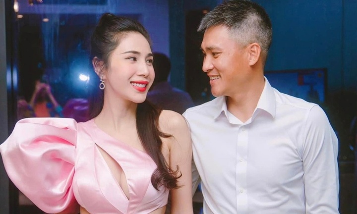Công Vinh và Thủy Tiên ly hôn?