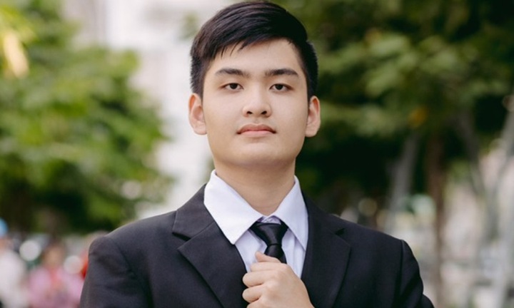 Thủ khoa chuyên lớp 10 TP.HCM tiết lộ bí quyết sở hữu 