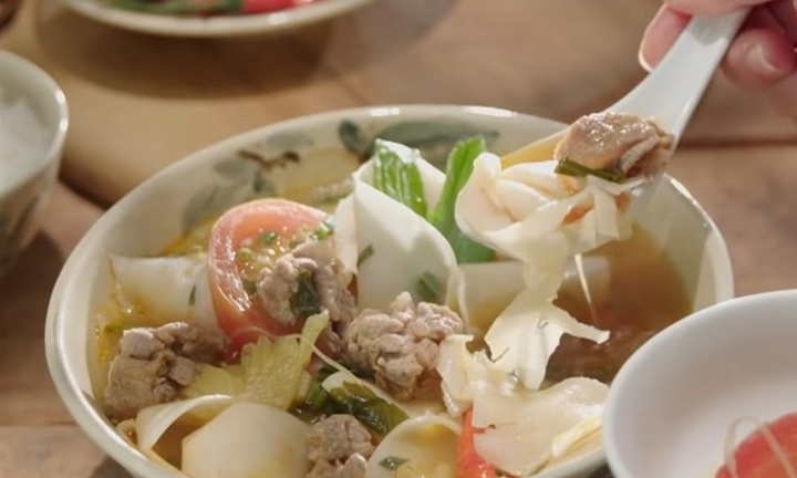 Cách nấu canh gân bò chua cay đậm đà, đưa cơm ngày mưa