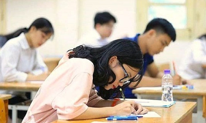 Đề thi đáp án chính thức môn Toán tốt nghiệp THPT năm 2023