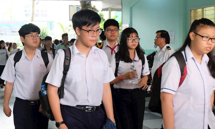 Tuyển sinh lớp 10 tại Đắk Lắk: Hơn 1.800 điểm liệt, thiếu gần 700 chỉ tiêu