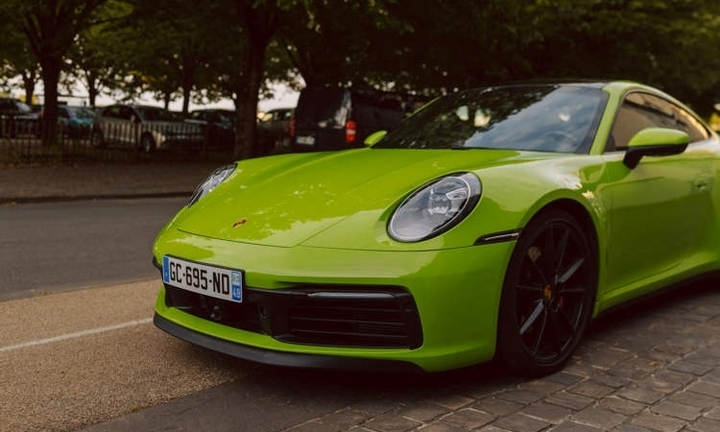 Chạy quá tốc độ, người đàn ông gây bất ngờ với mánh khóe thoát tội cực tinh vi