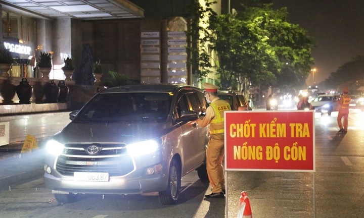 Người mượn xe vi phạm nồng độ cồn thì chủ xe có bị phạt không?