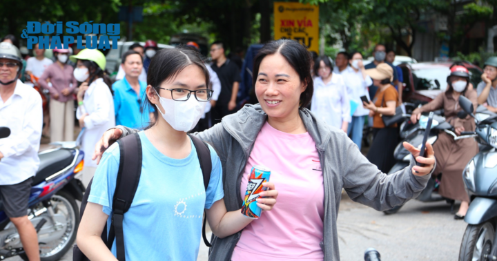 Đề thi Tiếng Anh vừa sức, nhiều thí sinh dự đoán “mưa” điểm 8,9