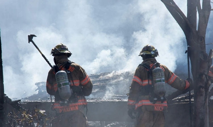 Triệu phú phóng hỏa biệt phủ 35 tỷ, lý do bất ngờ từ người vợ