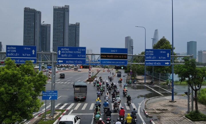 Tin thời sự nóng mới nhất ngày 4/7: TP.HCM nghiên cứu chỉ bỏ đếm giây khi đèn đỏ