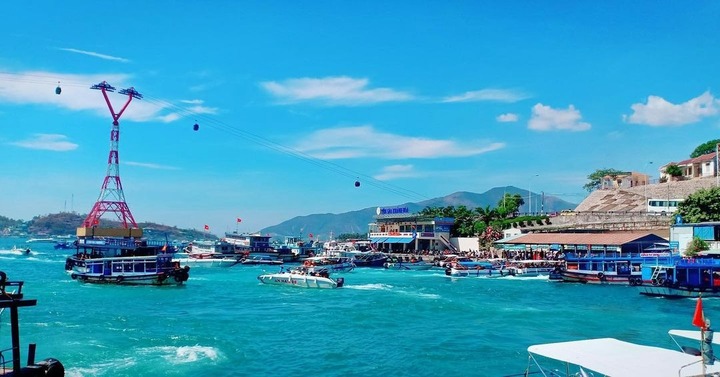 Kinh nghiệm du lịch Hòn Tre Nha Trang chi tiết