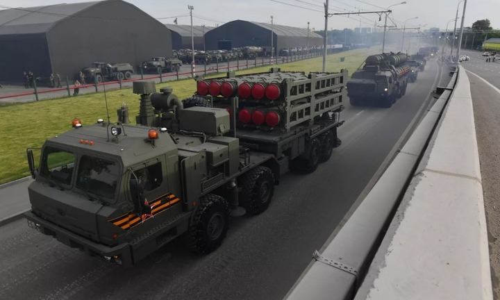 Cùng lúc đánh chặn 12 tên lửa HIMARS, hệ thống phòng không S-350 mạnh cỡ nào?