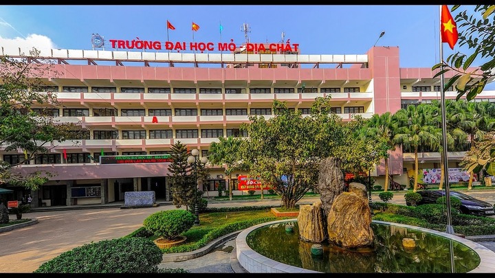 Điểm chuẩn xét học bạ của Trường Đại học Mỏ Địa chất năm 2024