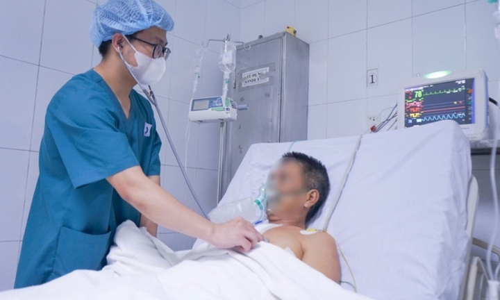 Người đàn ông 59 tuổi vỡ tim khi đang tập gym