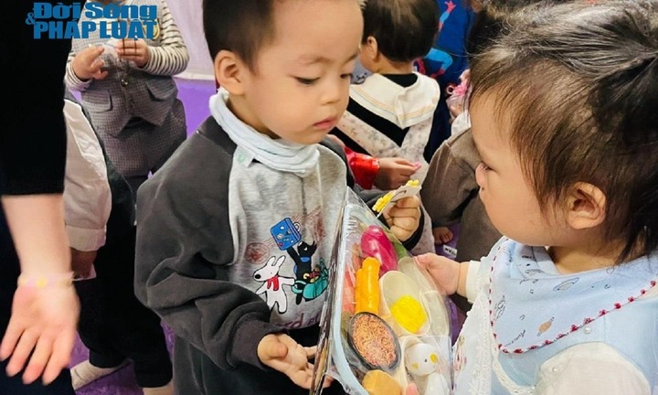 Đề xuất bỏ quy định mỗi gia đình chỉ sinh 1 hoặc 2 con, Bộ Y tế nói gì?