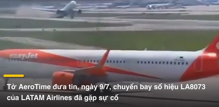 Khoảnh khắc máy bay Boeing 777