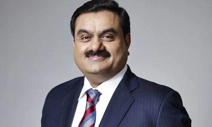 Chân dung tỷ phú giàu thứ 2 Ấn Độ muốn đầu tư làm cảng biển ở Đà Nẵng