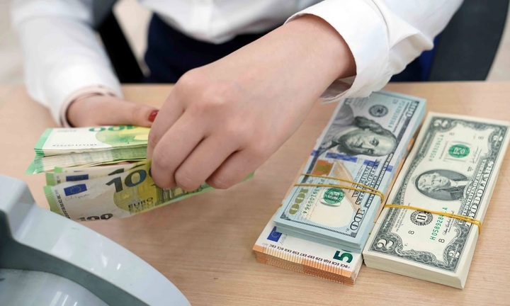 Tỷ giá USD hôm nay 16/7/2024: USD thế giới nhích nhẹ