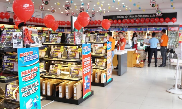 Điểm thi càng cao, đến FPT Shop sắm laptop nhận ưu đãi càng lớn