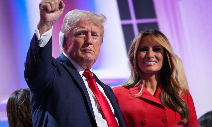 Đằng sau việc hàng loạt tỷ phú công nghệ đổ tiền giúp ông Trump tranh cử