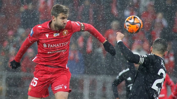 Nhận định soi kèo trận Stal Mielec vs Widzew Lodz VĐQG Ba Lan, 0h00 ngày 23/7: Lợi thế sân nhà