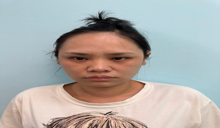 “Tranh thủ” chị đi du lịch, em họ mở két cuỗm sạch tài sản trong két sắt