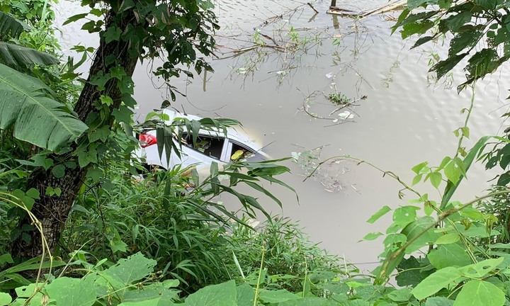 Tin tức tai nạn giao thông mới nhất ngày 25/7: Va chạm với xe tải, 1 người chết