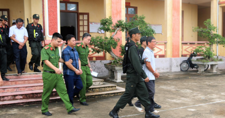 Bắt 3 nguyên Chủ tịch xã ở Nam Định vì vi phạm liên quan đến khu vực Cồn Xanh