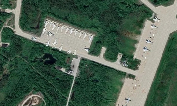 UAV Ukraine tấn công sâu chưa từng có vào lãnh thổ Nga