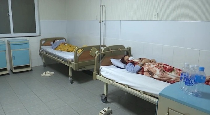 Vụ 48 du khách nhập viện ở Mũi Né: Sở Y tế Bình Thuận báo cáo gì?