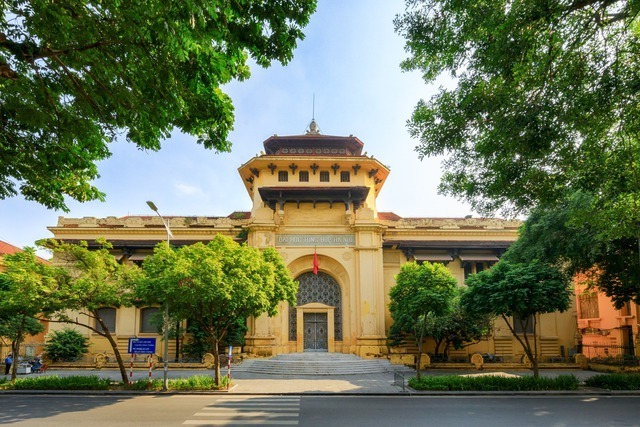 Chi tiết điểm chuẩn Trường Đại học Khoa học Tự nhiên Hà Nội 5 năm qua